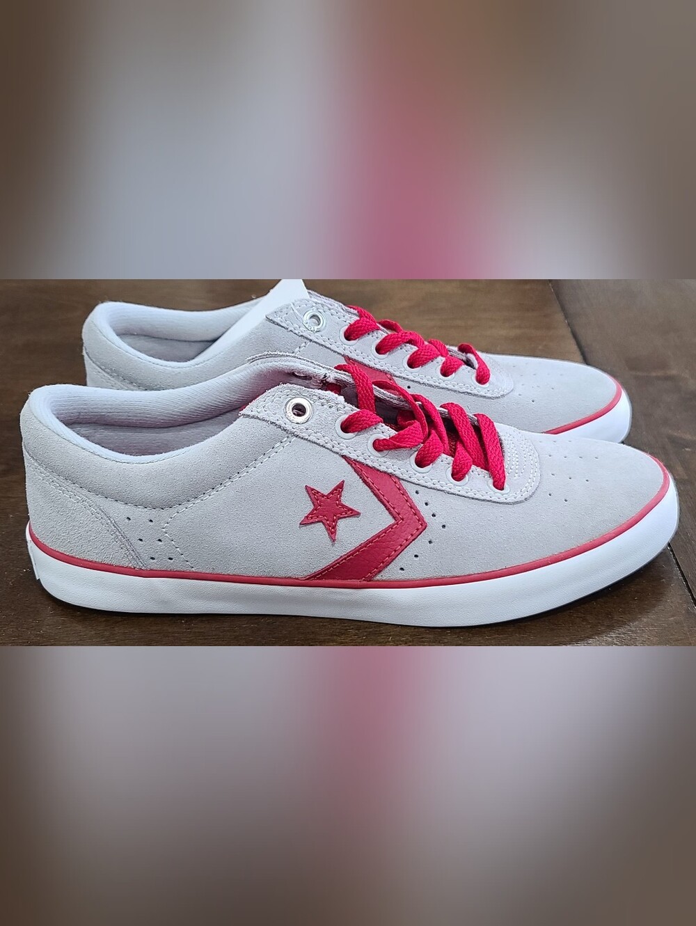 Converse CONS Wells Ox Wolf Grey Varsity Red Suede Women's